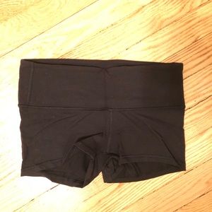lululemon Boogie Shorts size 4